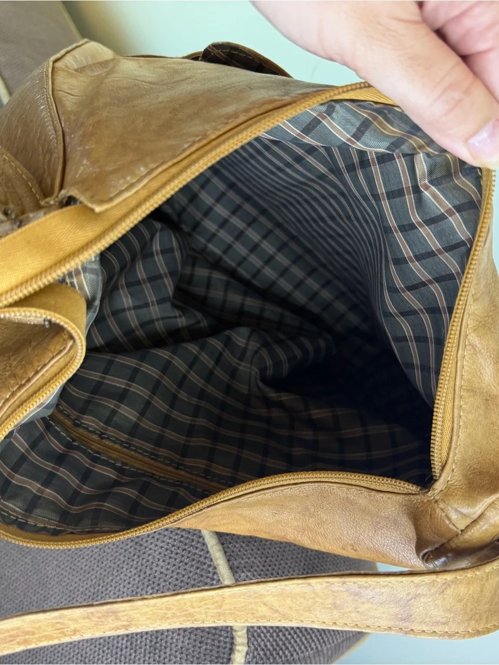 Soft Tan Leather Hobo Shoulder Bag with Front Pocket